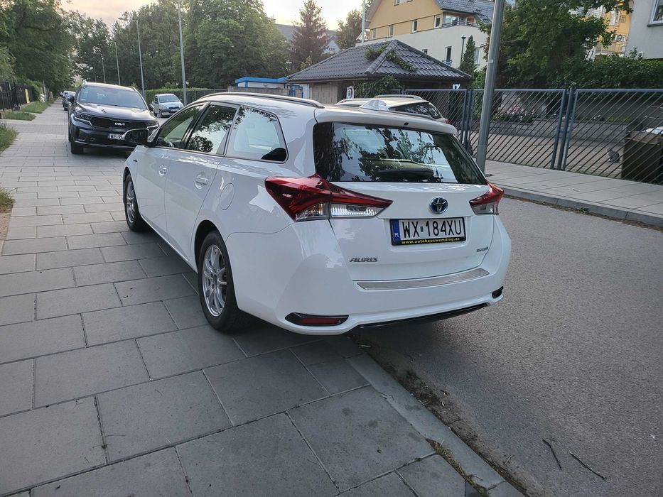 Toyota Auris Hybrid-Gas