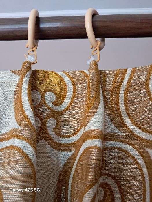 Штори  2шт. 137×245.