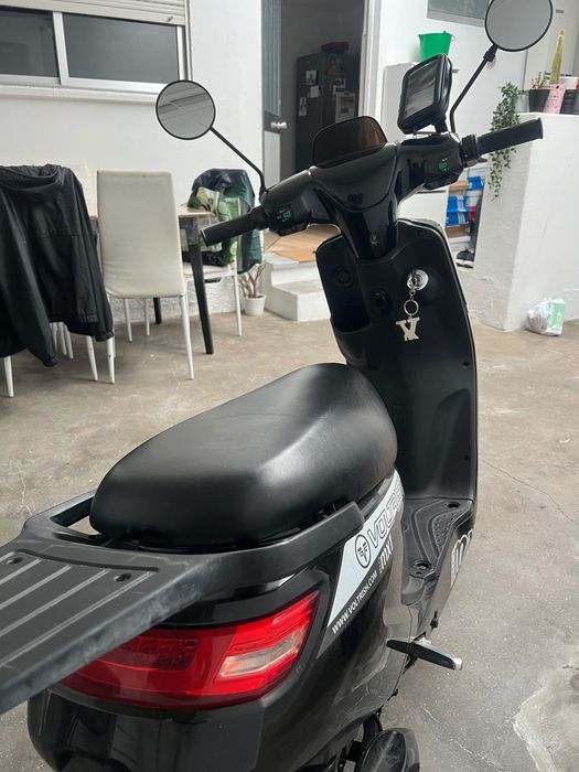 Moto elétrica VOLTRISH