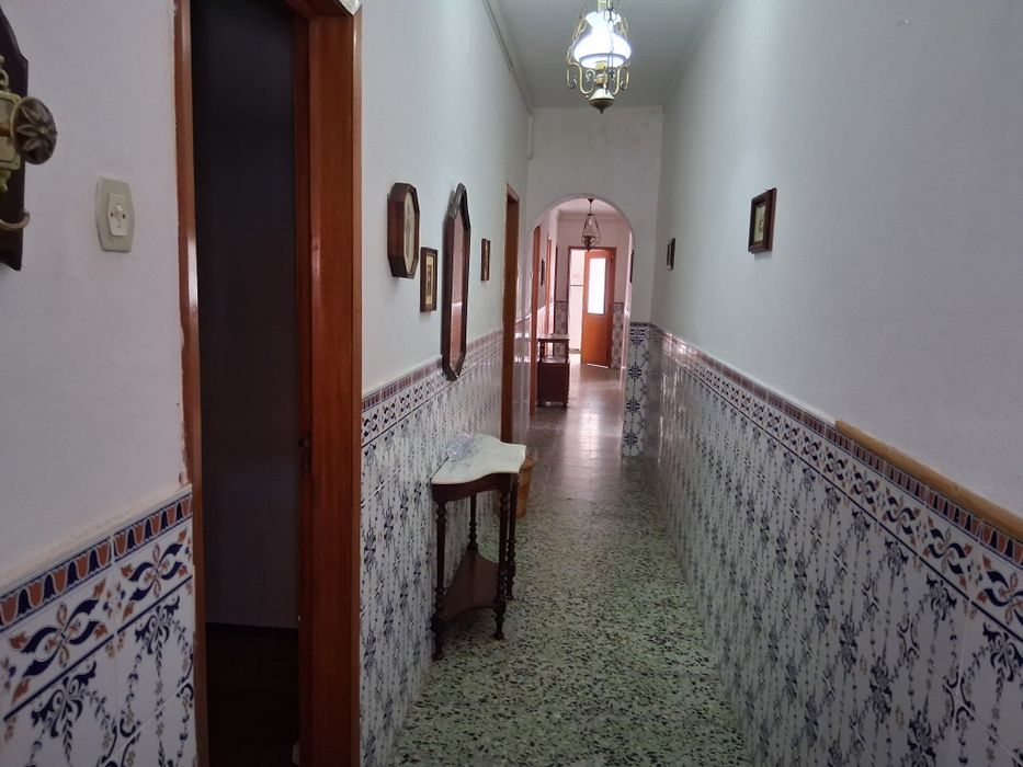 Casa antiga, T3, centro, Beja