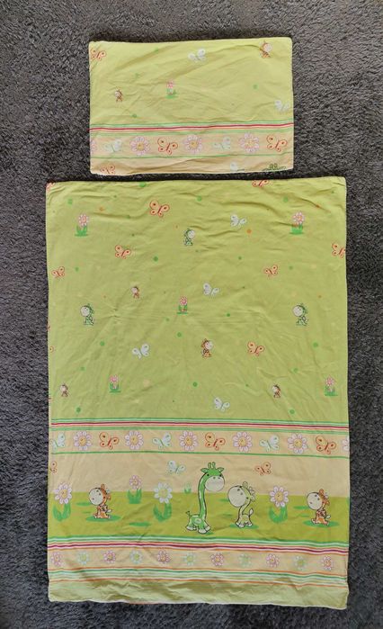 Poszewki do łóżeczka