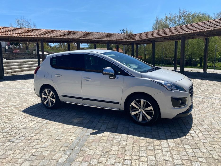 Peugeot 3008 hybrid4