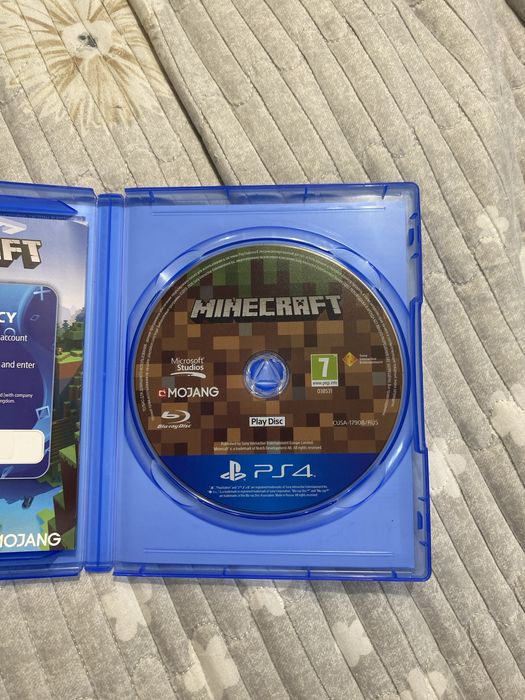 Ігра на Пс4 Майнкрафт