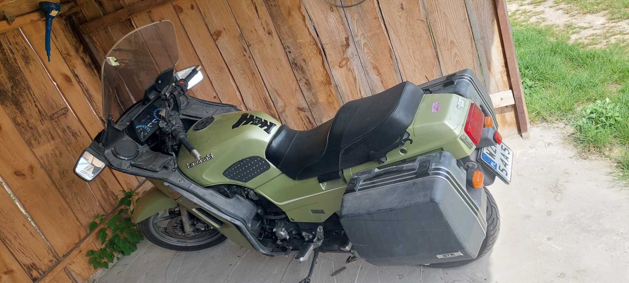 Kawasaki GTR1000