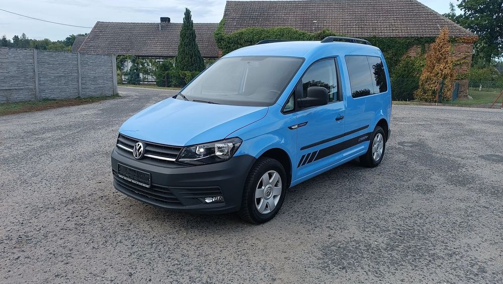 Volkswagen Caddy 12.2017r. 2.0TDI Osobowy Tempomat Navi Kamera Hak