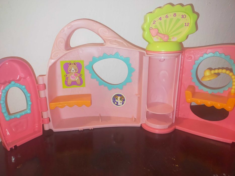 Várias casinhas de brincar