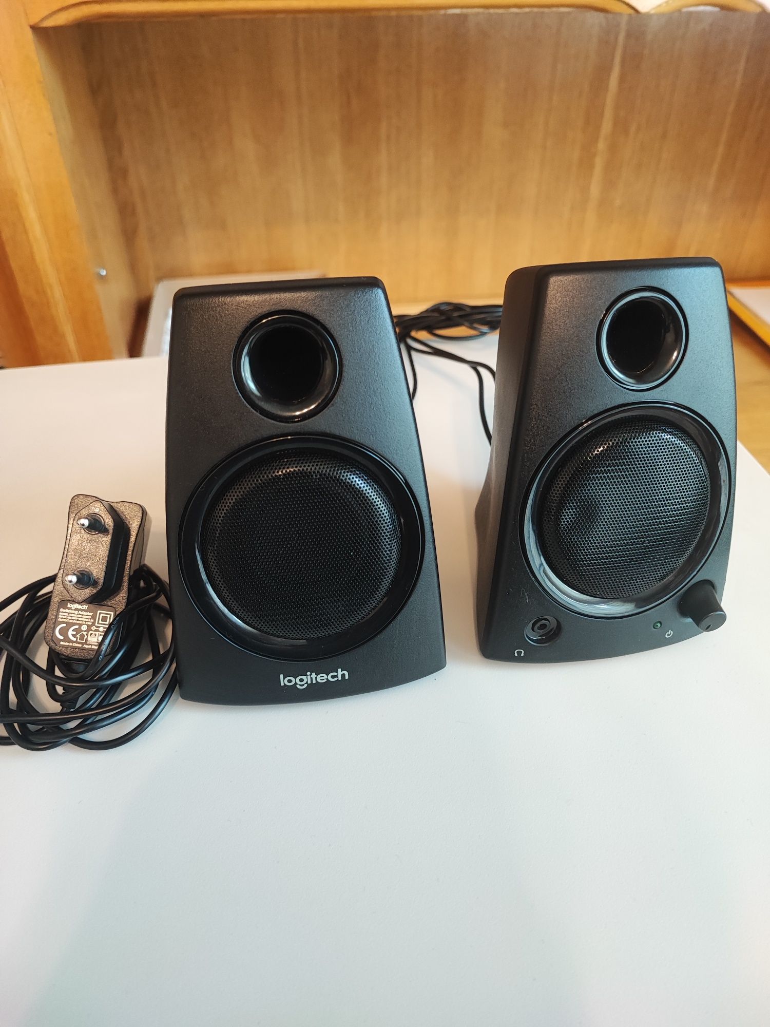 Продам акустическую систему Logitech Z130