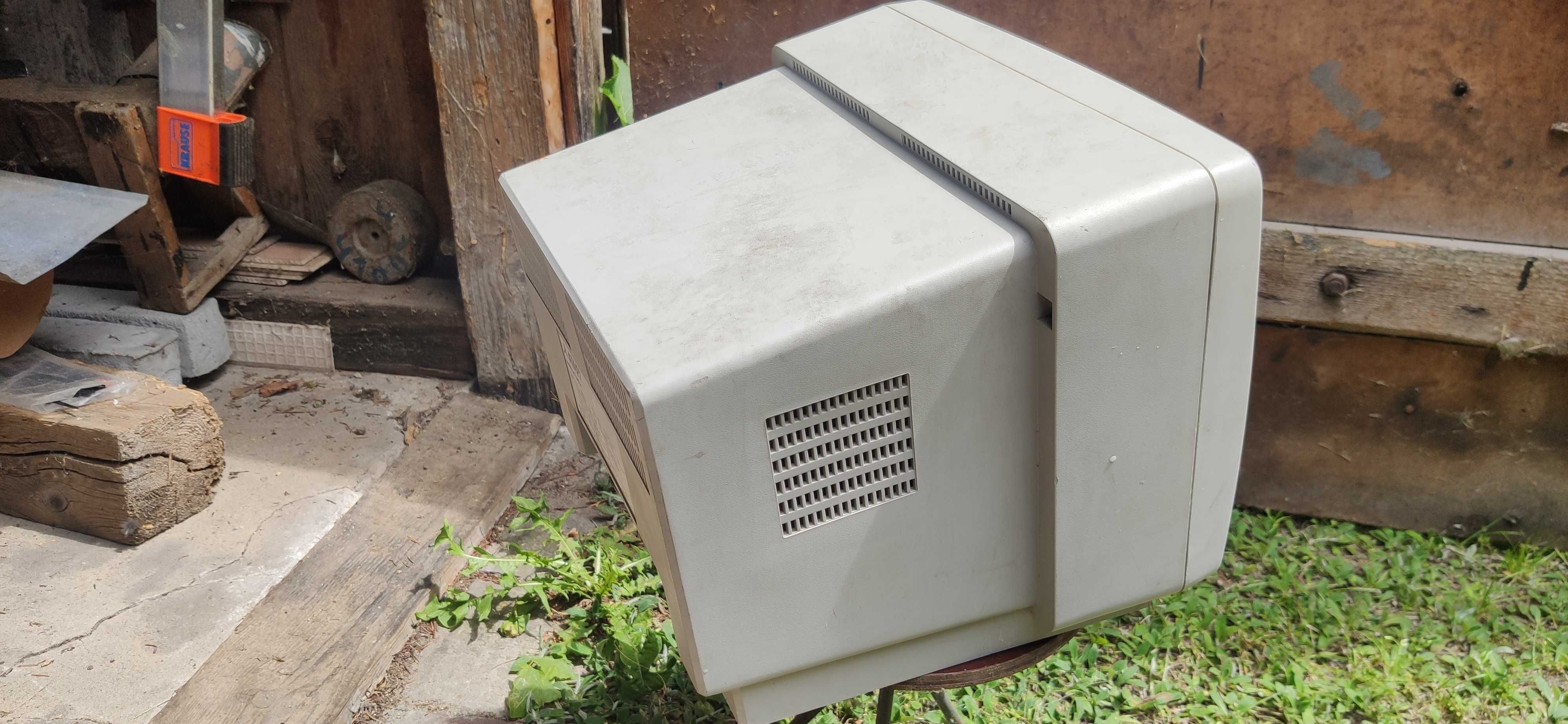 Monitor Atari SM124