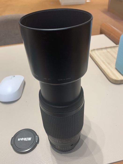 Lente Nikon AF NIKKOR 75-240mm 1:4.5-5.6 D totalmente funcional C/nova