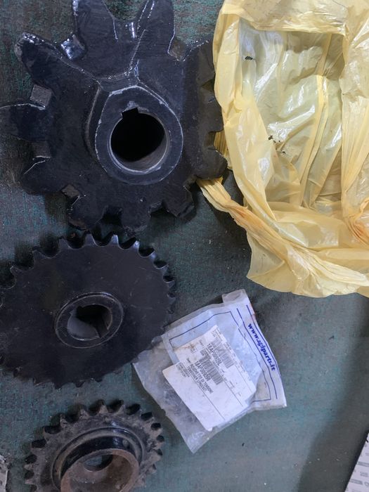 Ремні до комбайнів,зірочки,фільтри…