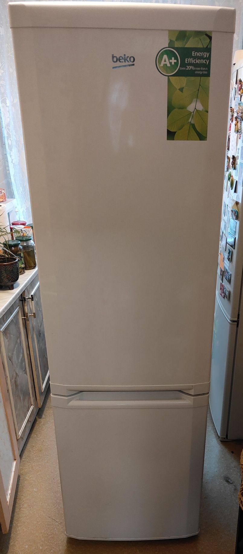 Lodówka beko jak Nowa.
