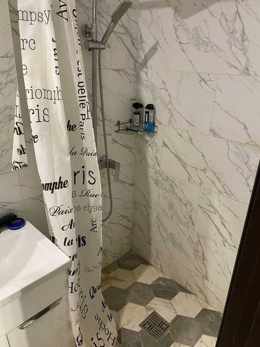 Здається квартира-студія на вул. Новомостицька