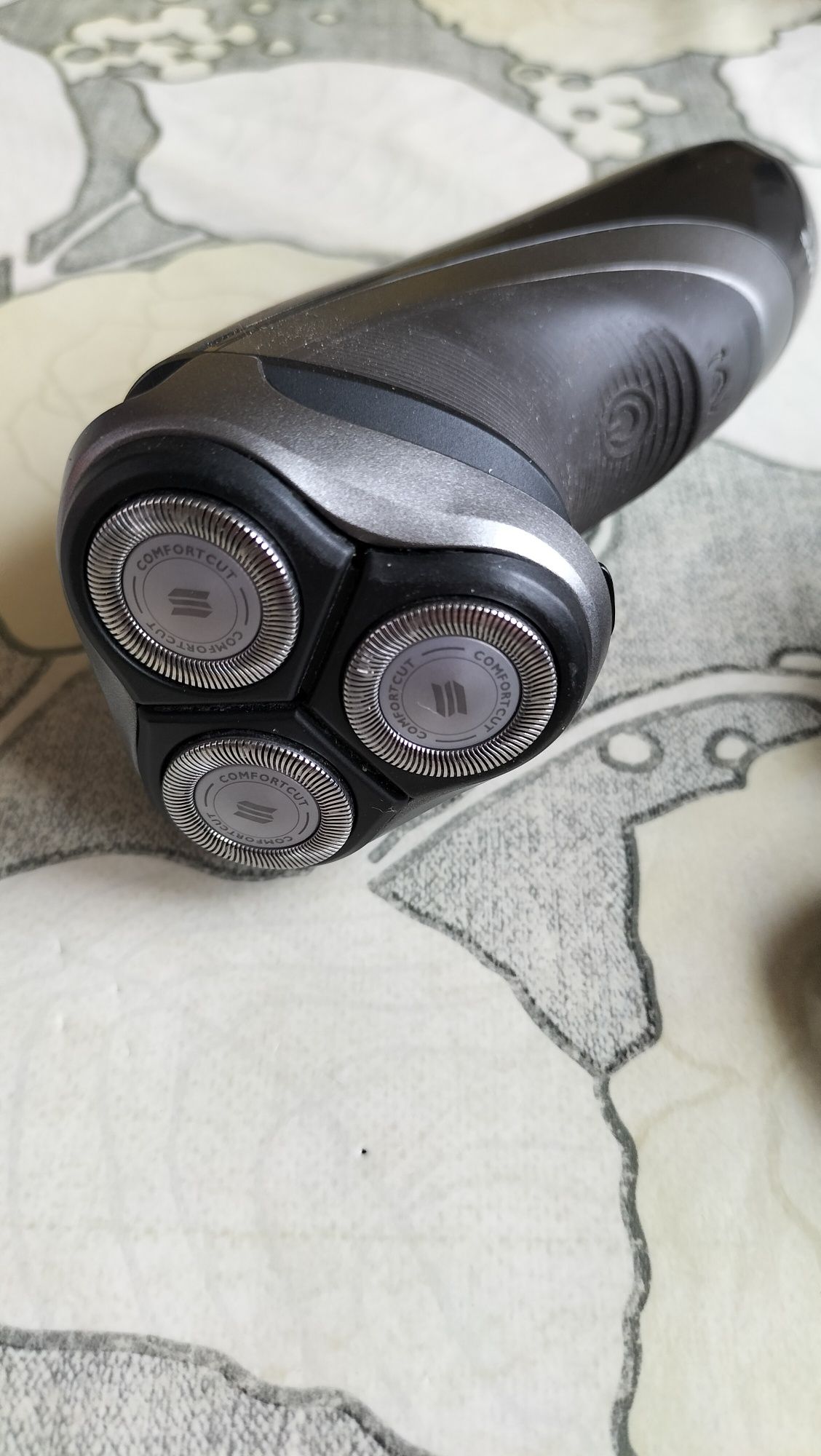Golarka Philips series 3000 elektryczna z trymerem wysyłka sprawna