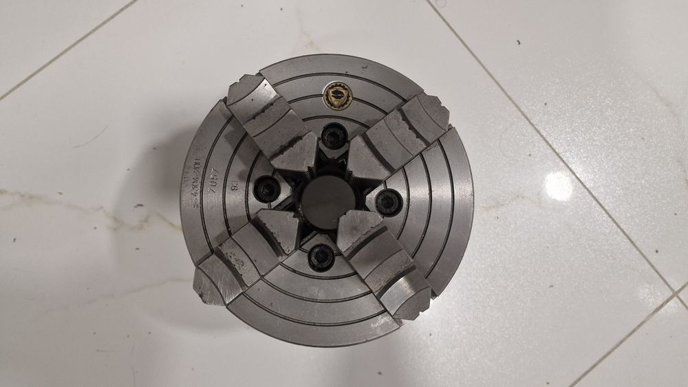 Uchwyt bizon 200 planszajba