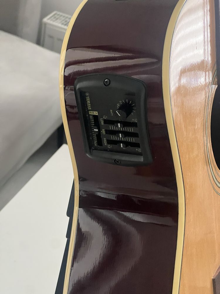 Gitara Elektroakustyczna Yamaha FX-370C