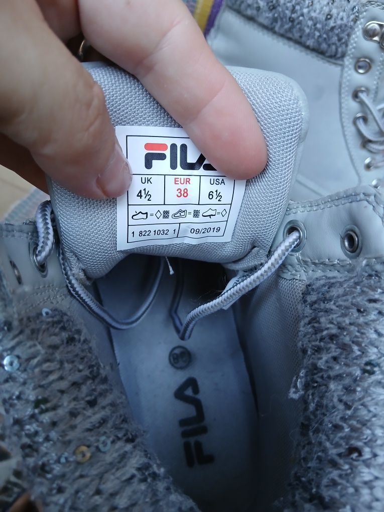 Демисезонки жіночі FILA