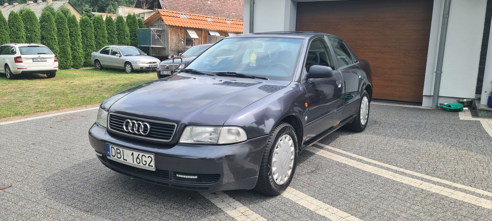 Audi A4 B5 1.6 benzynan,sedan,BDB stan