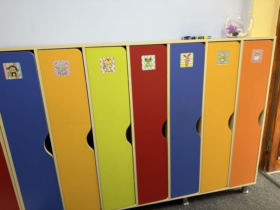 Шафи для роздягальні