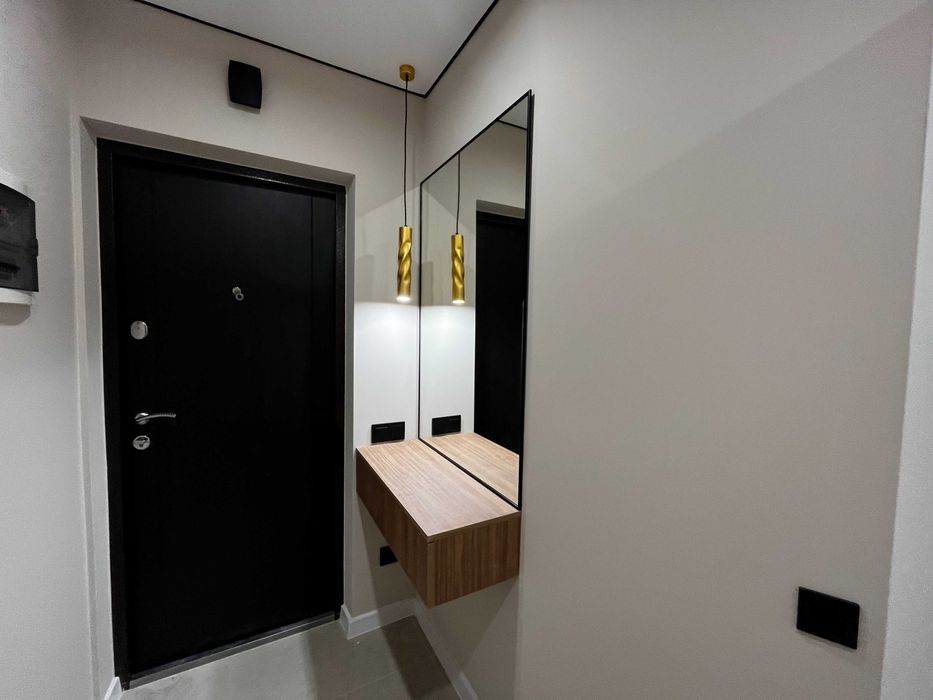 Продам 2 кімнатну квартиру з новеньким ремонтом