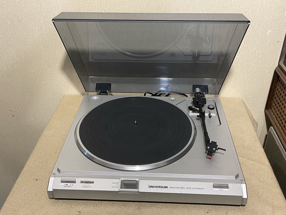 Качественный проигрыватель винила MICRO/SEIKI / UNIVERSUM DIRECT DRIVE