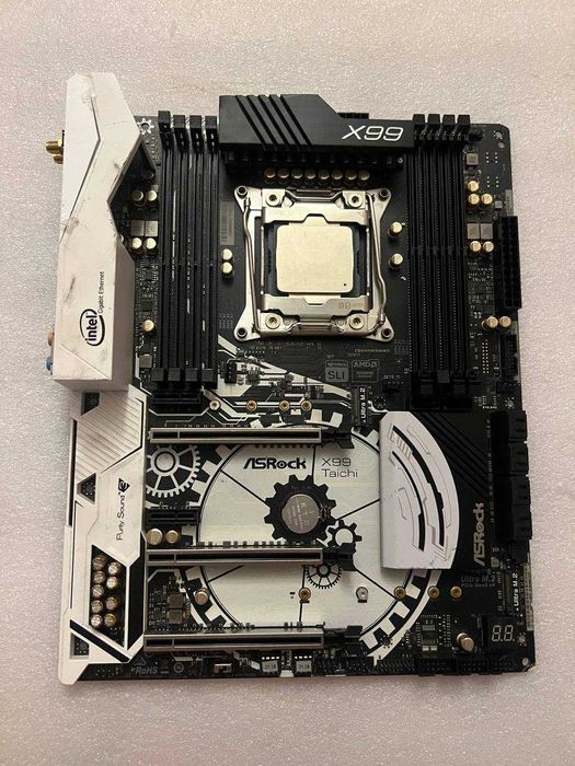ASRock X99 Taichi s2011-v3