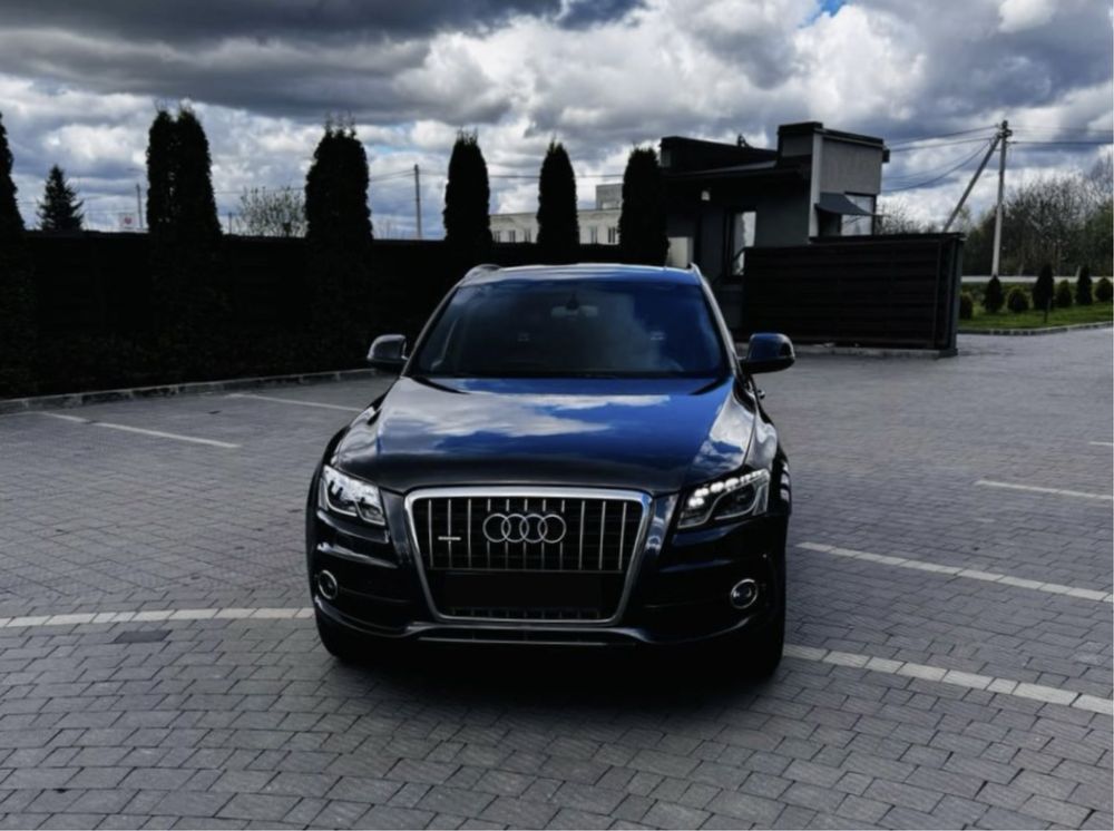 Audi Q5, 2011 року