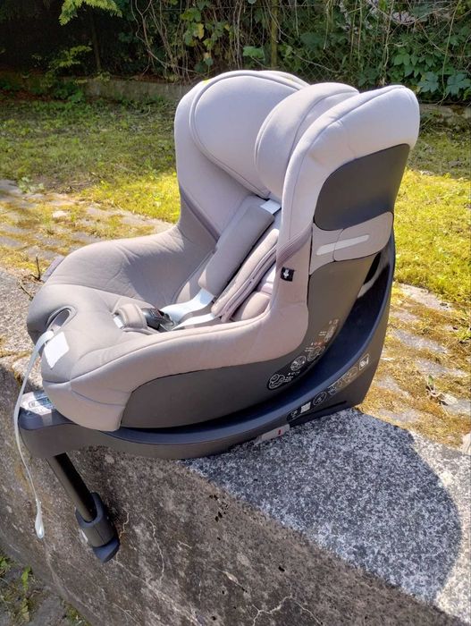 Fotelik samochodowy Cybex Sirona SX2