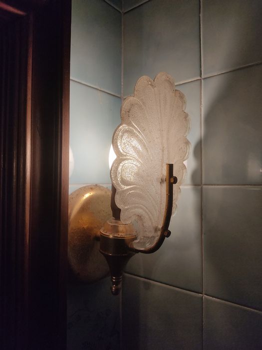 Várias Luminárias antiga de teto e parede