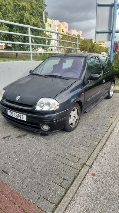 Renault clio  1.6 ano 99
