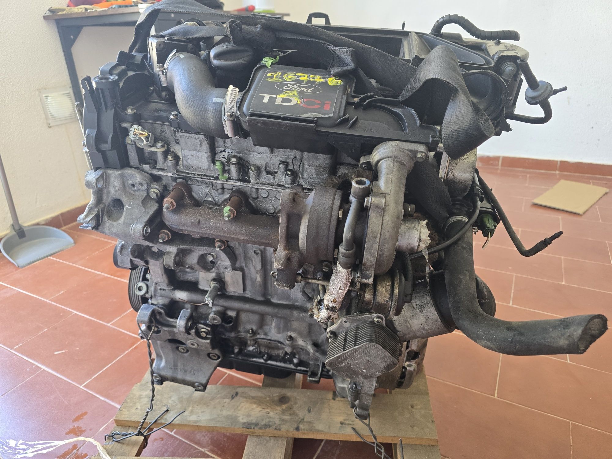 Motor completo F6JA- FORD FIESTA gasóleo