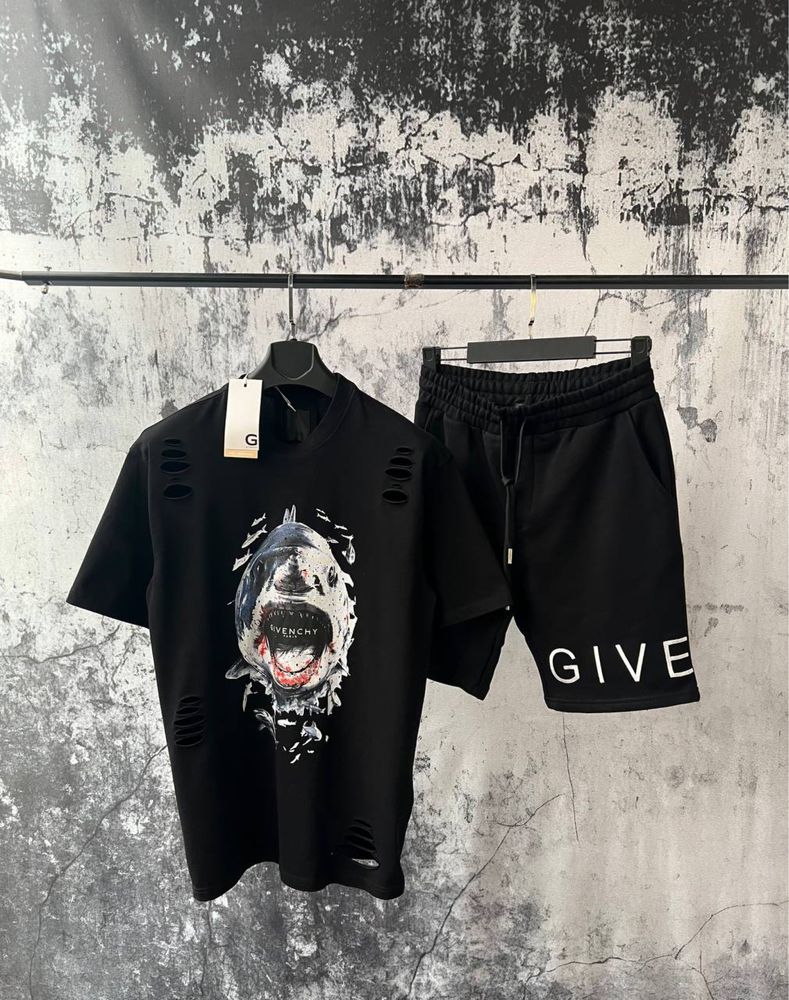 Off-white комлпект летний шорты и футболка черный белый мужской