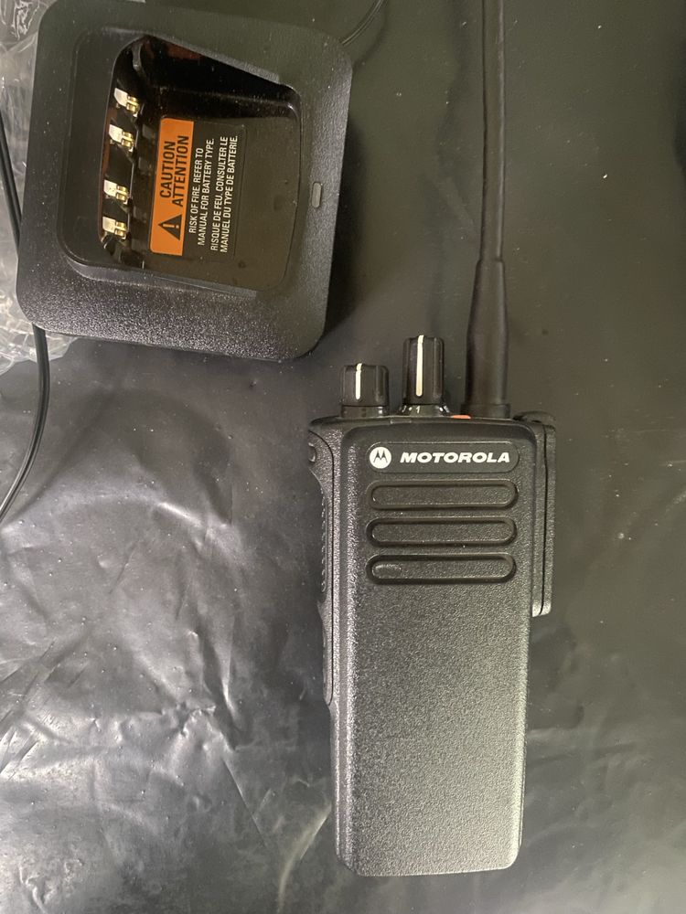 Радіостанція motorola dp4400