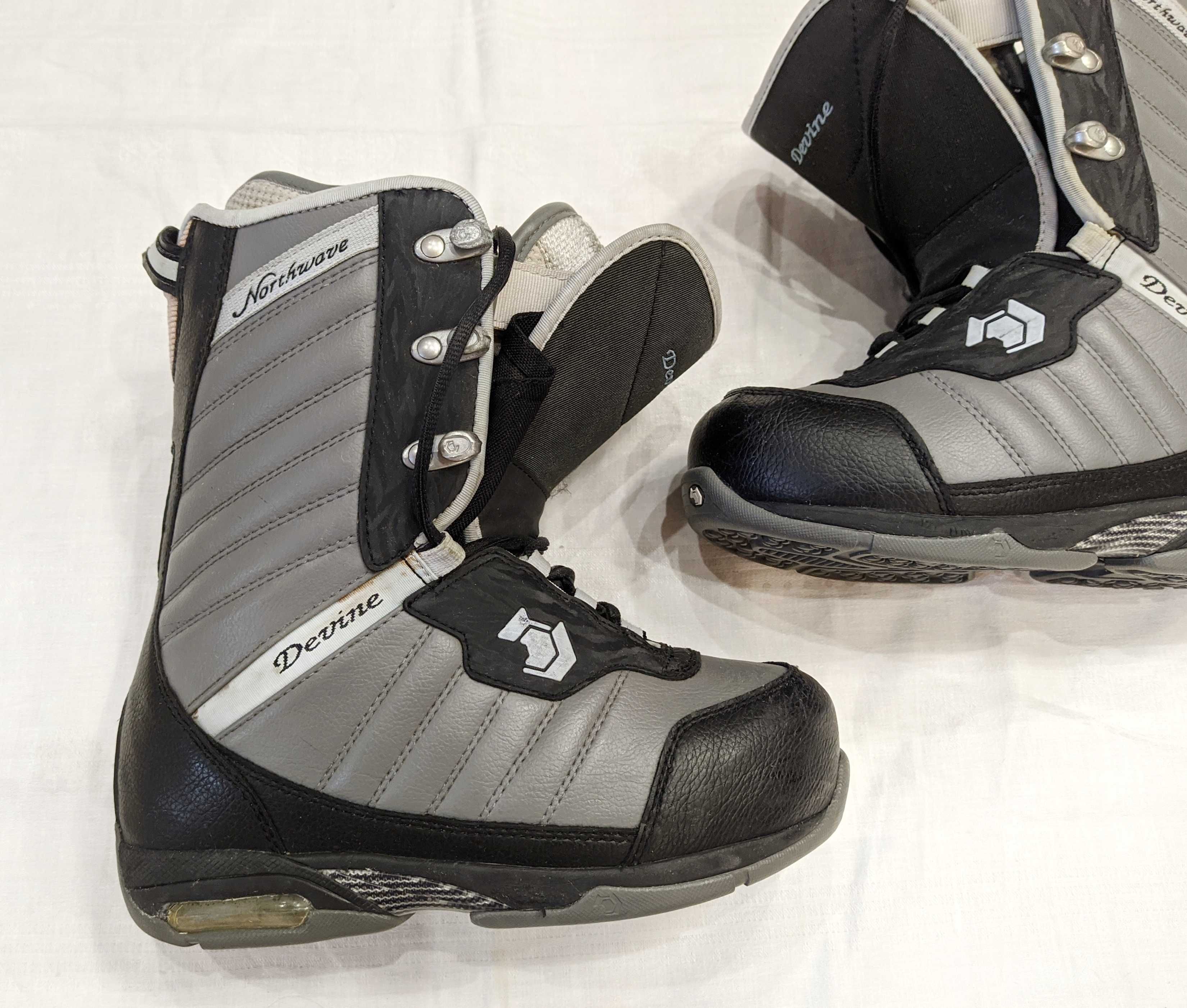 Сноубордические ботинки 36р для сноубординга
