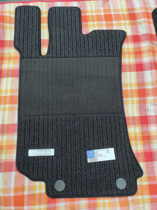 Dywaniki rypsowe Mercedes W251