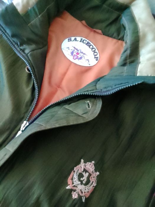 Зимние теплые куртки GUESS. Made in Italy, Germany. 48-50p