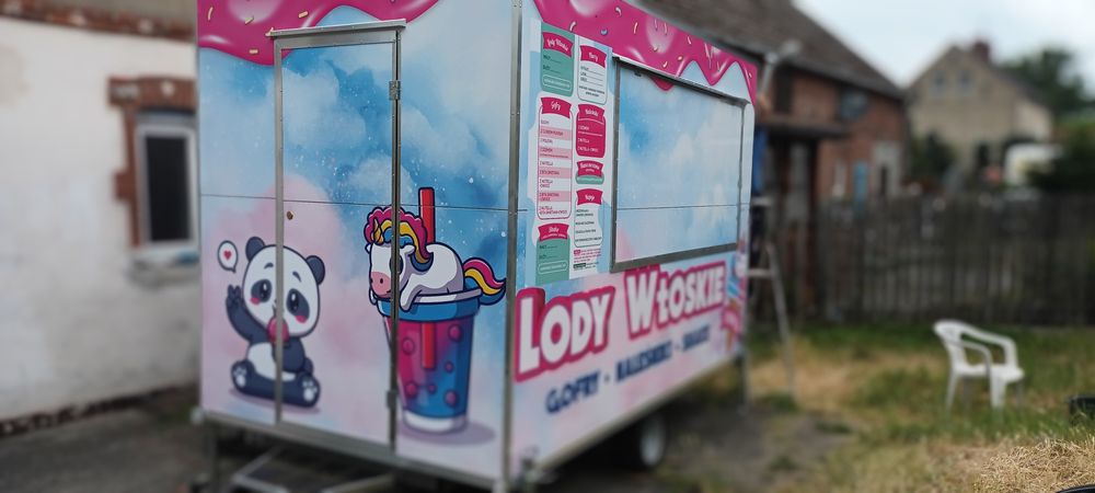 Reklama na samochód,oklejanie busów witryn,projekty,montaż cala Polska