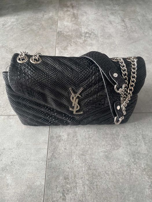 Torebka czarna wężowa