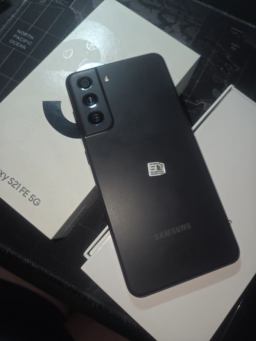 Samsung   s21 fe