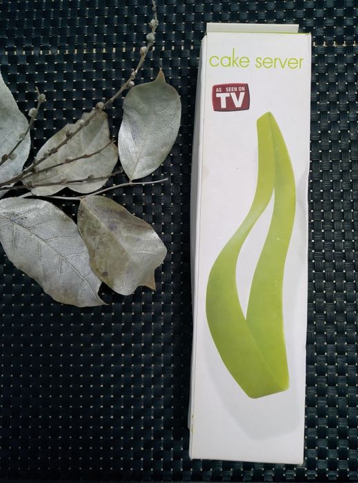Ніж лопатка для торта Cake server