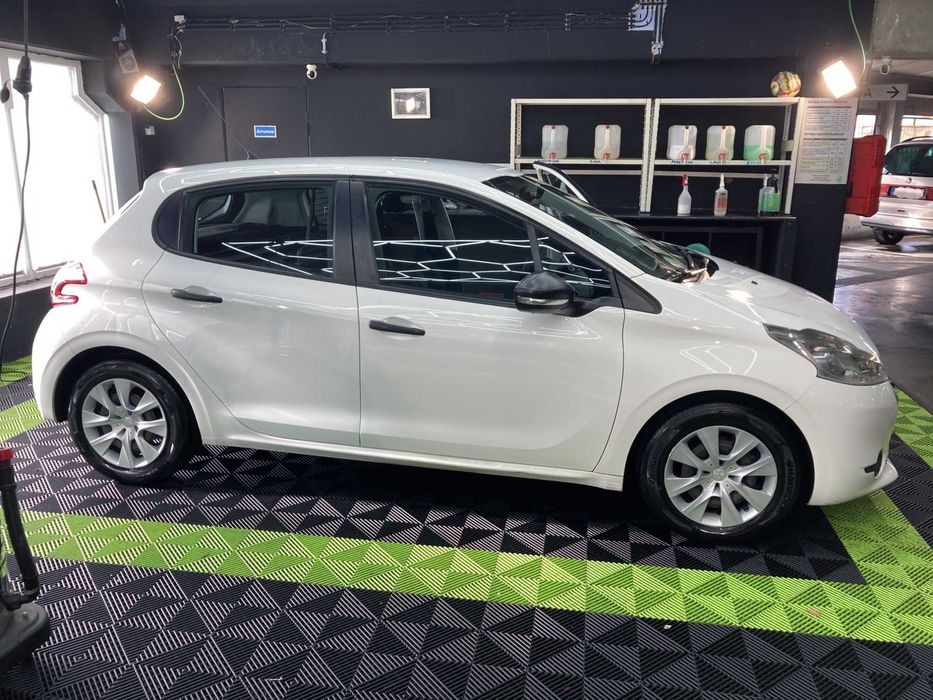Peugeot 208 1.4HDI Comercial C/IVA DISCRIMINADO
