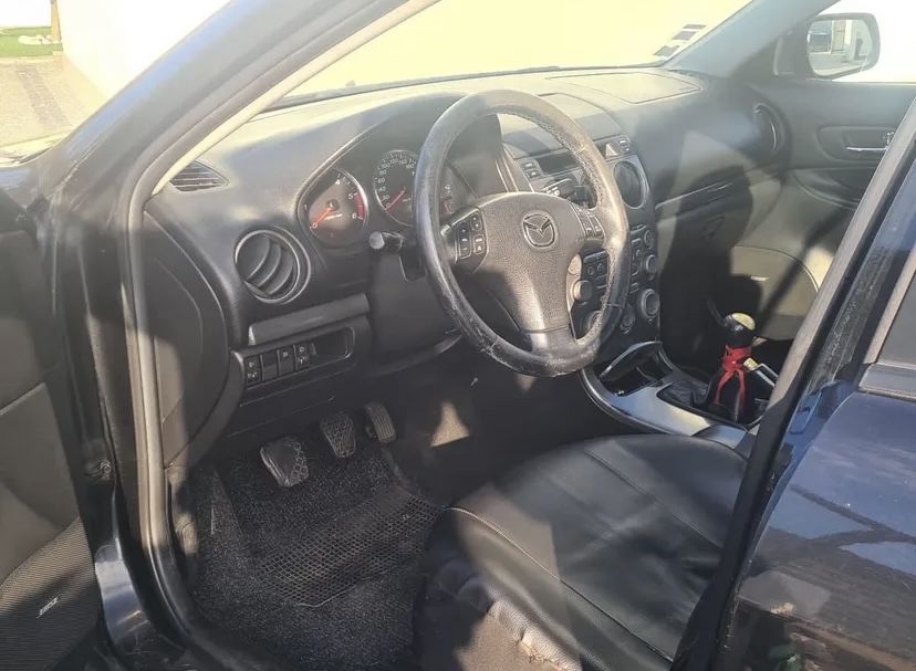 Mazda 6 2004.