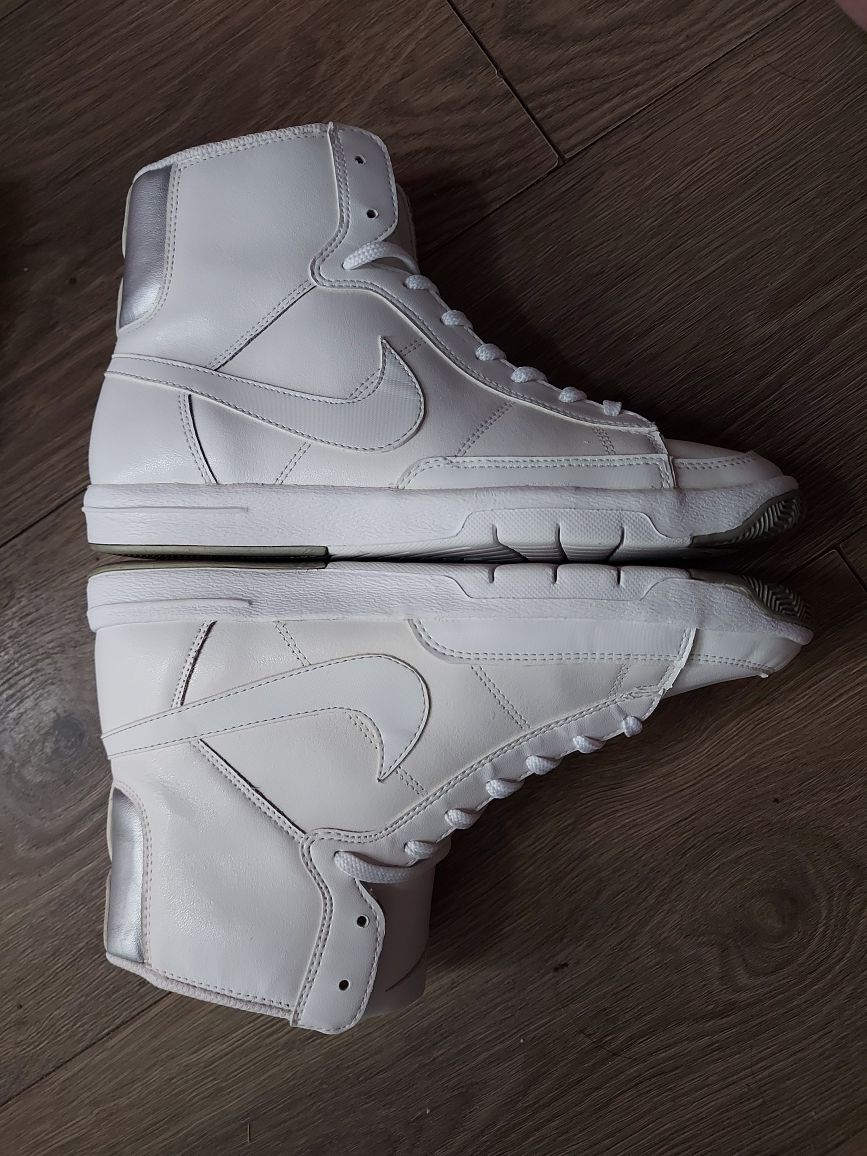 Buty Nike 38,5/39 NOWE
