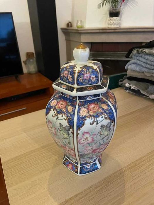 Pote Vista Alegre da Marinha grande + Pote Japonês