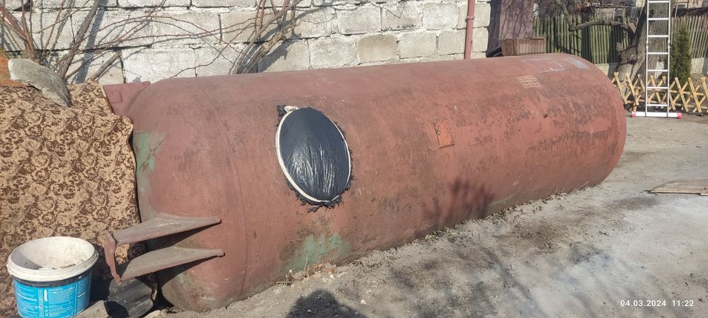 Продам ёмкость металлическую