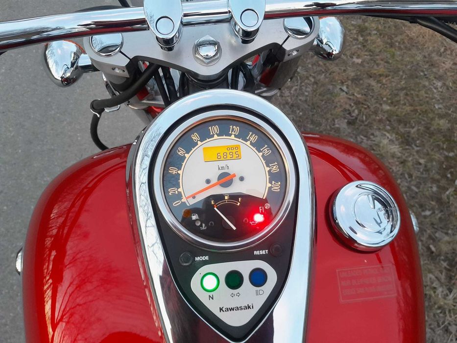 Kawasaki vulcan vn 900.Tylko 7 000 km .JAK NOWY