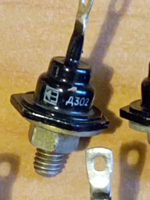 Діоди Д-302. Антикварні 76-78р.