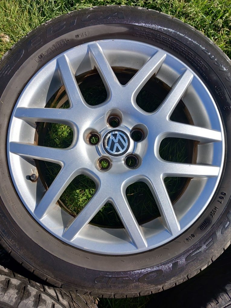 Alu felgi 16 VW golflV