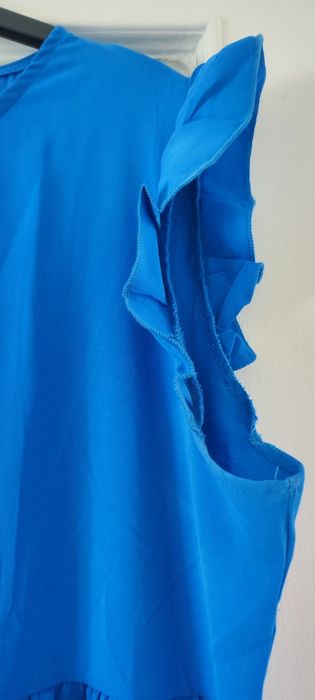 Vestido pelo joelho