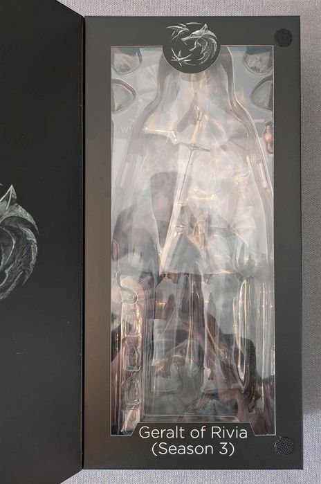 The Witcher Season 3 Figure 1/6 Geralt of Rivia (Wiedźmin)