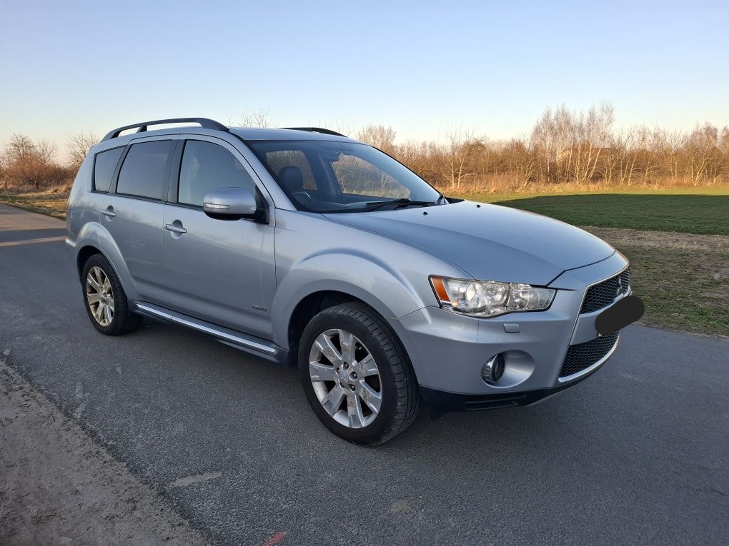 Mitsubishi Outlander Anglik 2.2 4x4 177 km full opcja v5c